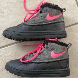 Nike wood side chukka 2